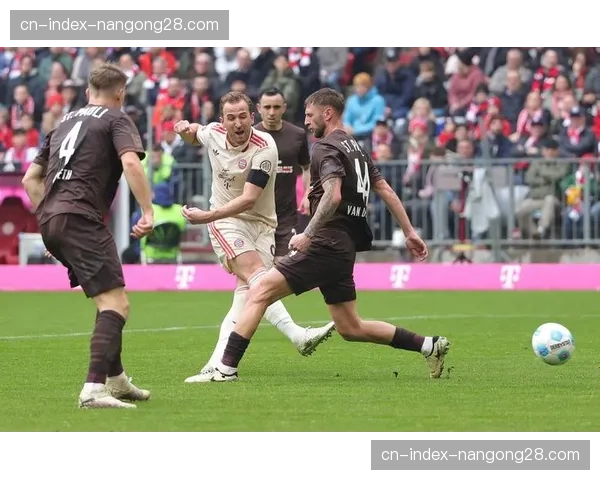 德甲保级形势分析:海登海姆垫底,五队陷降级泥潭 德甲保级形势分析:海登海姆垫底,五队陷降级泥潭