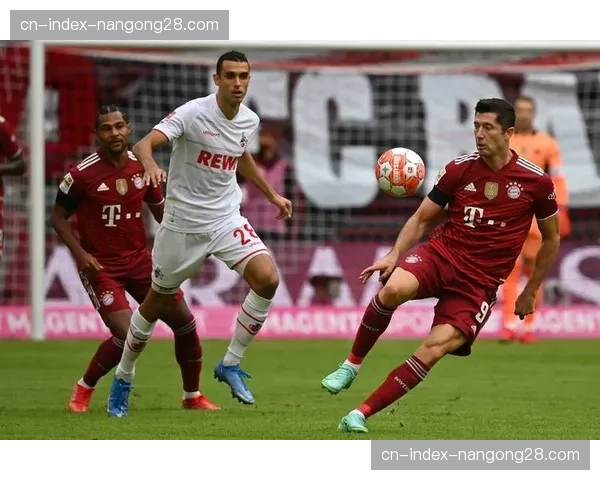 欧足联公布下赛季欧冠决赛票务方案，将增加“忠实球迷”低价票比例